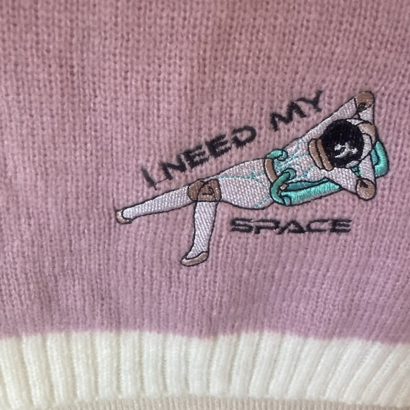 I need my space, space cadet, astronaut, extra long, cozy, winter scarf - Picture 9 of 9